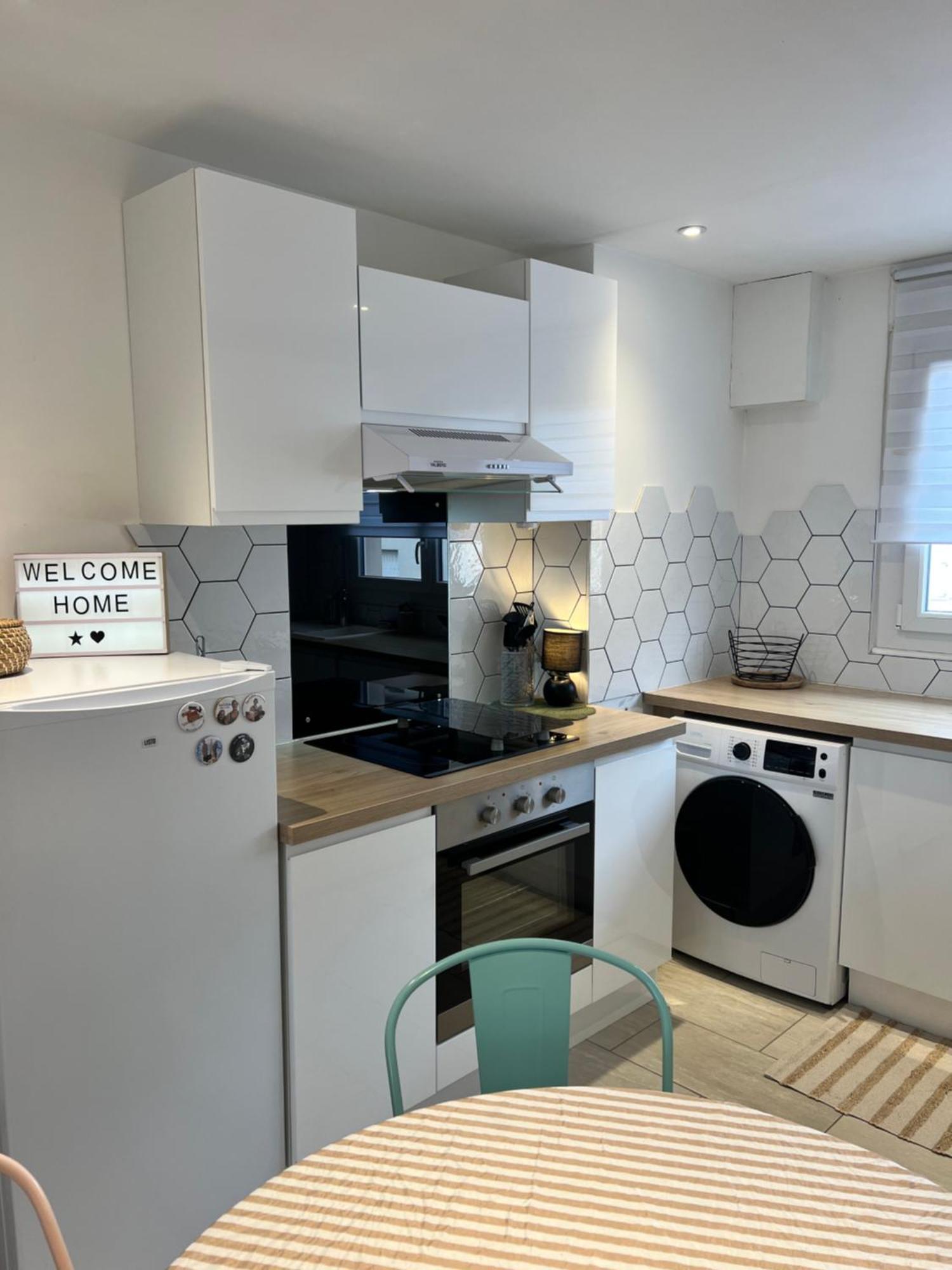 Le Bellevue - T3 - Gare & Les Jardins Darcy - Parking Free Apartment Дижон Екстериор снимка
